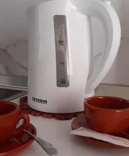 Port Royale Montana アパート アロナ