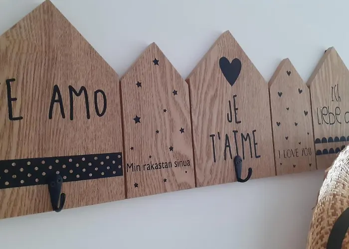 Port Royale Montana アパート アロナ